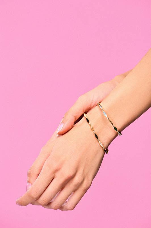 Diamond Happiness Bracelet Model